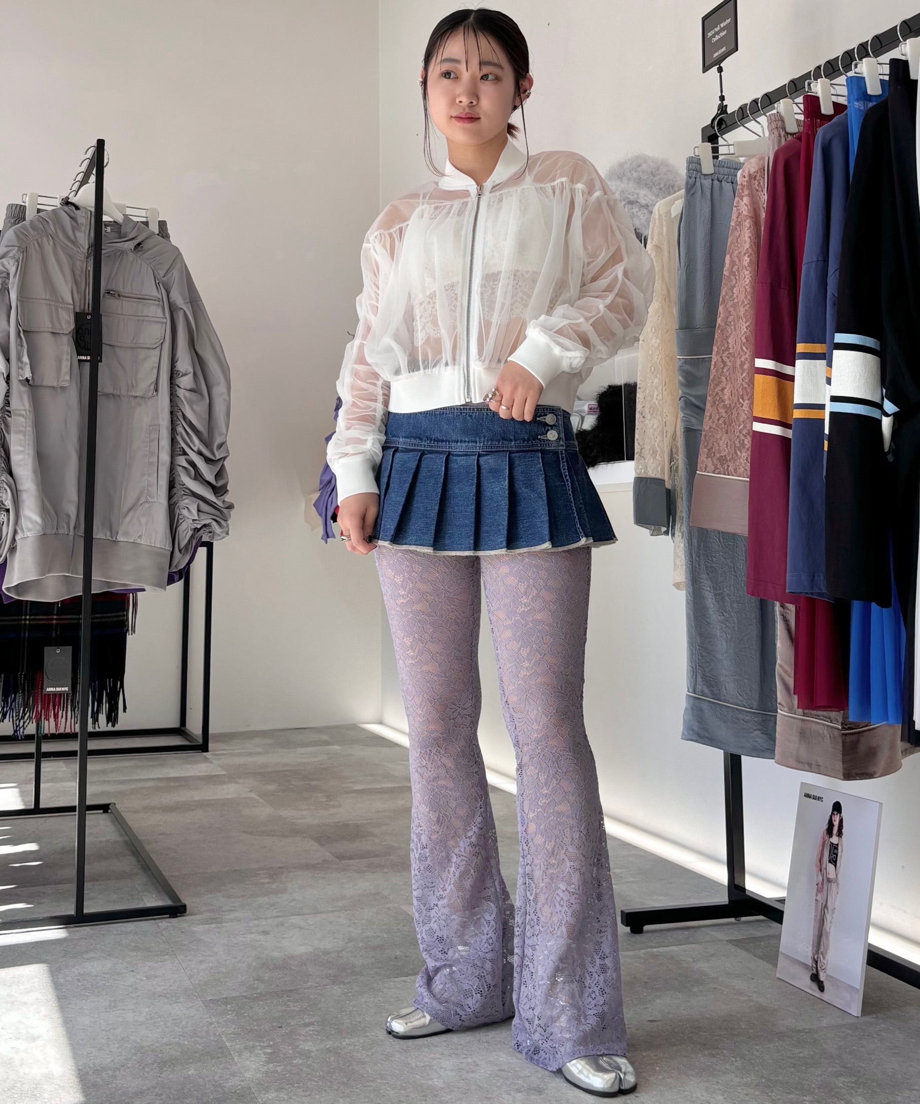 153cm