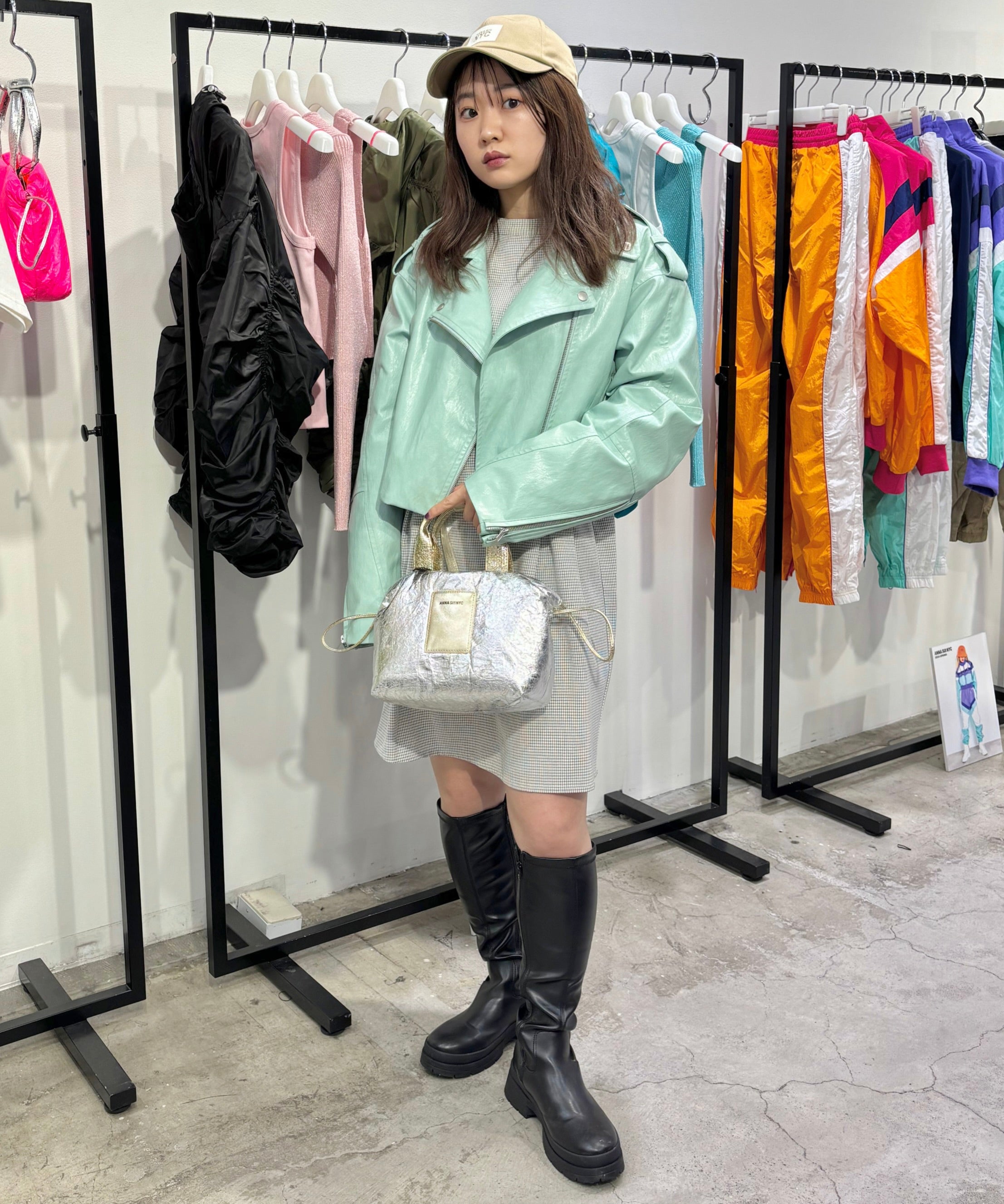 153cm
