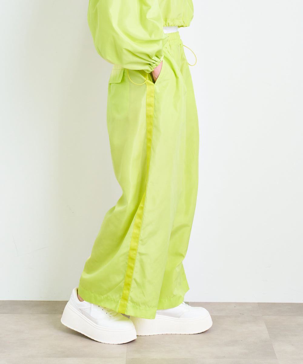 サイドラインワイドパンツ