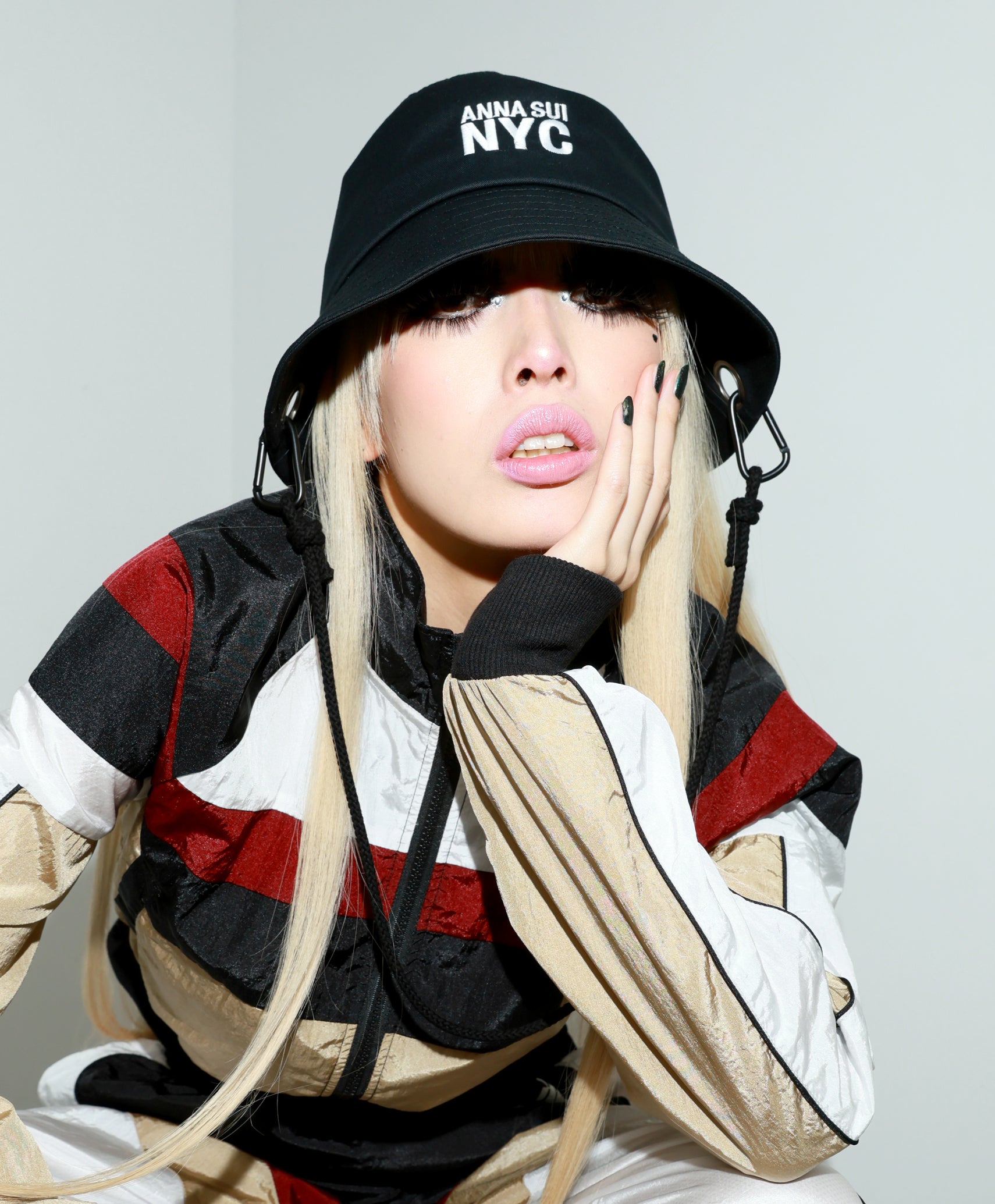 カラビナツイルハット – ANNA SUI NYC