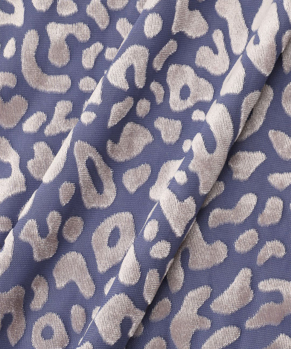 総柄シアータートルネック