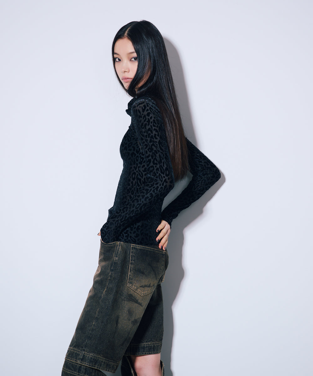 総柄シアータートルネック