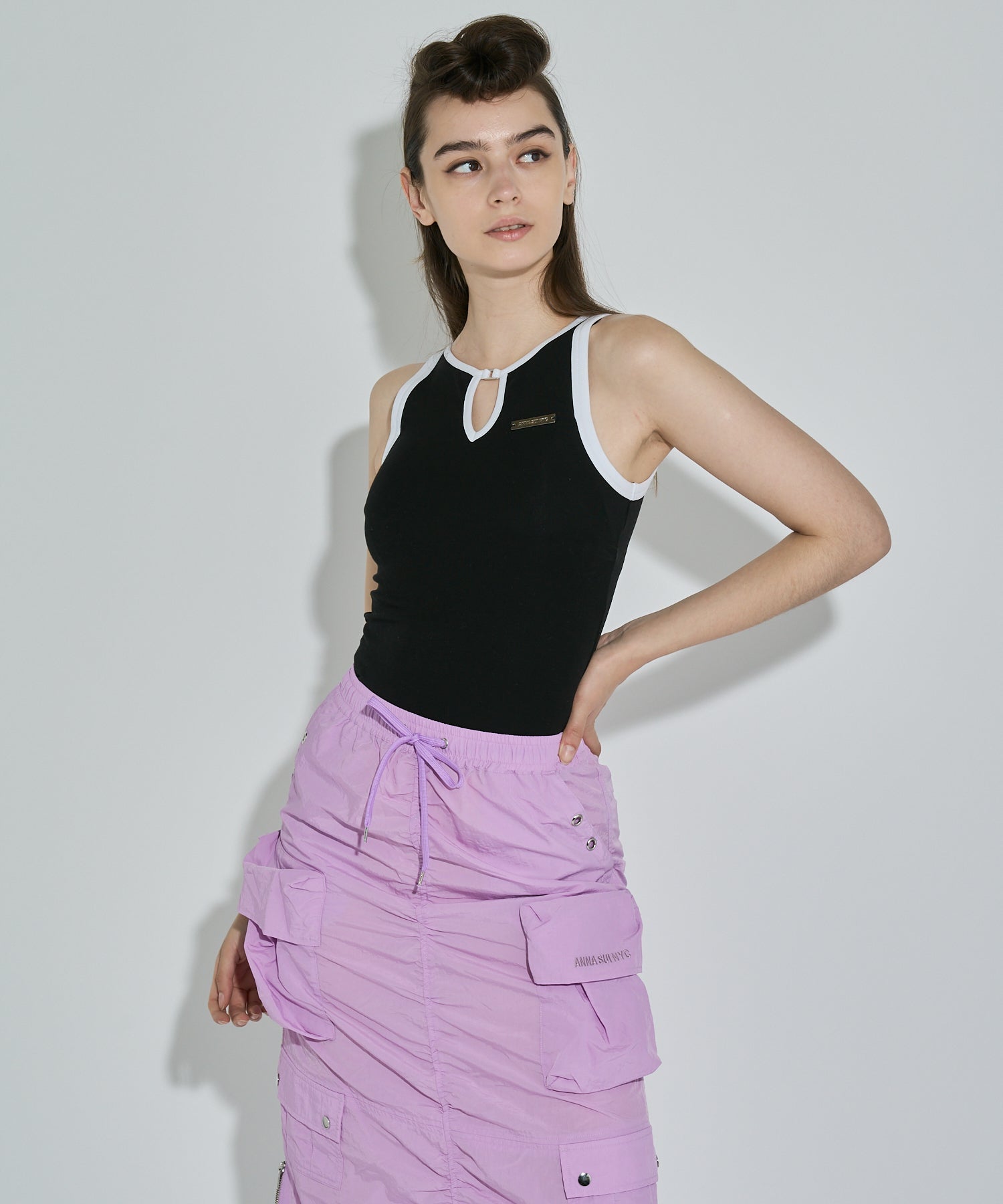 ホール カットタンクトップ – ANNA SUI NYC