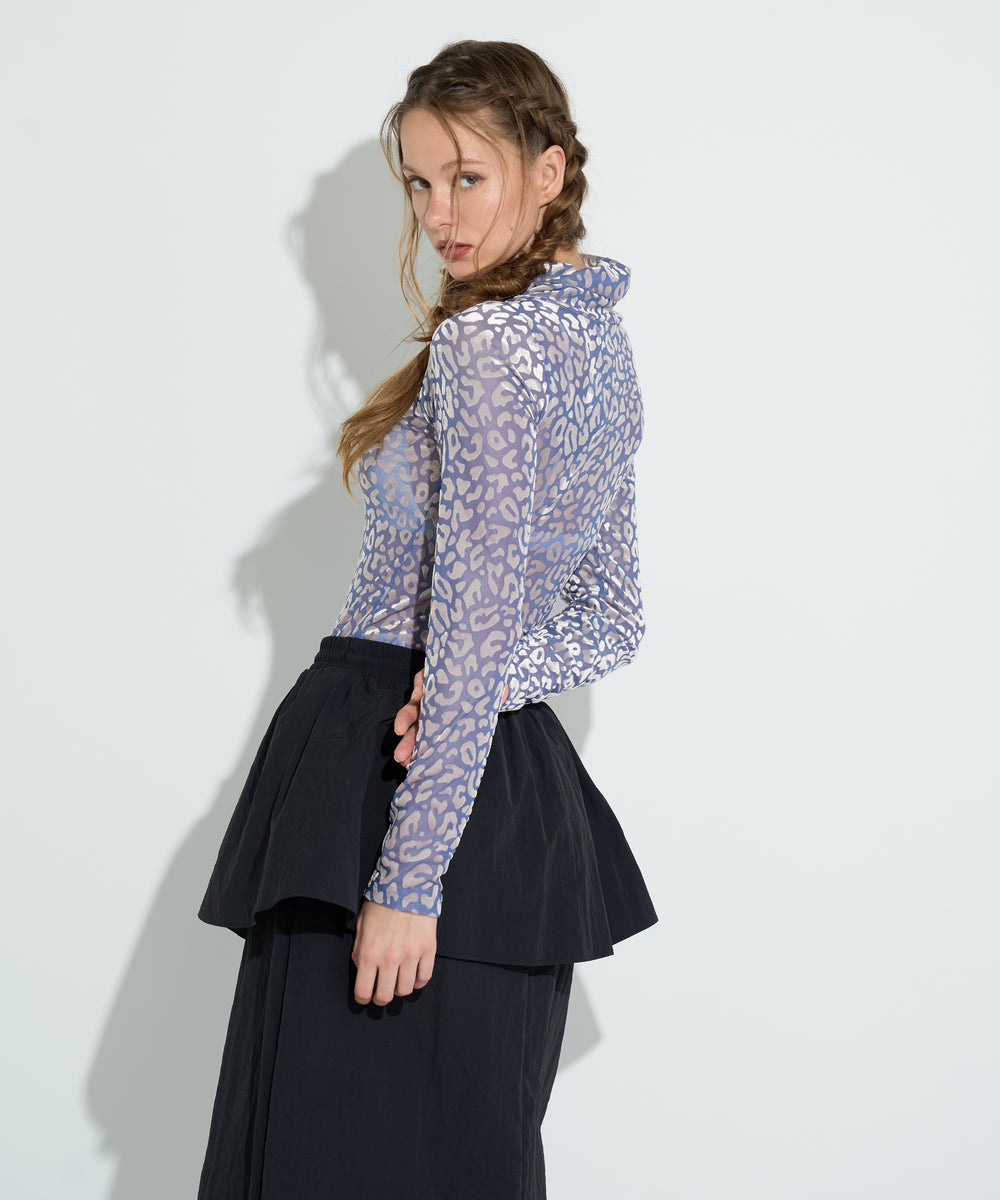 総柄シアータートルネック