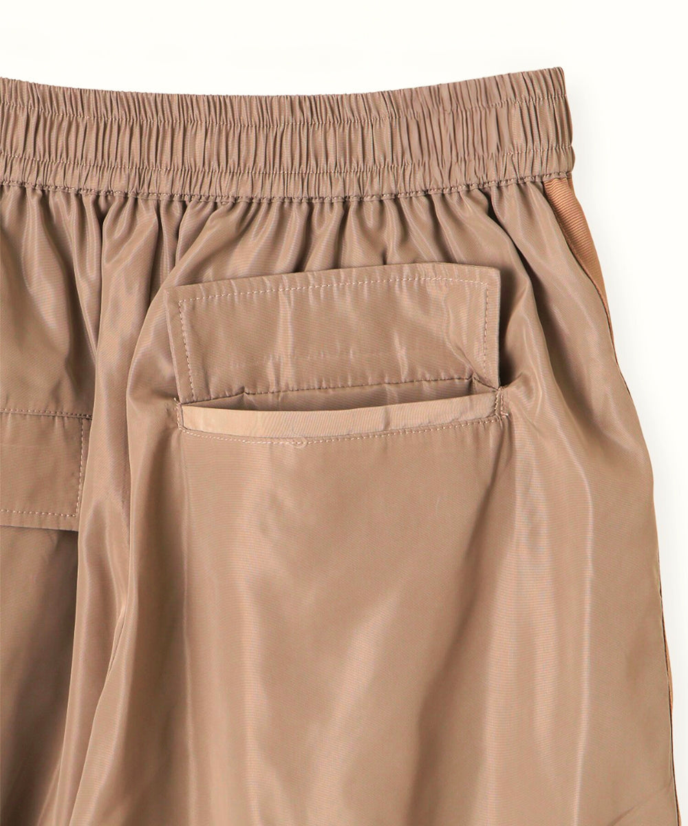 サイドラインワイドパンツ