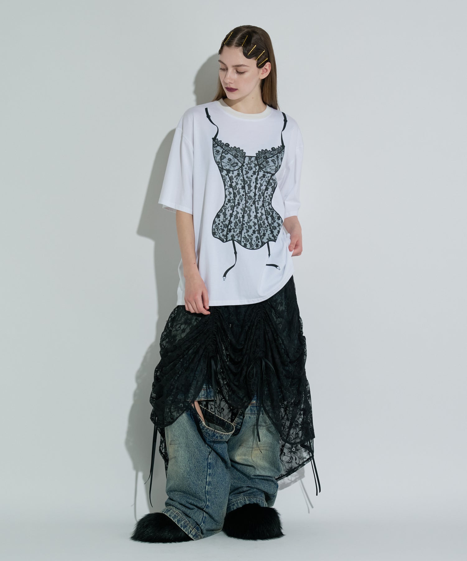 25F/W 1ST COLLECTION – ANNA SUI NYC