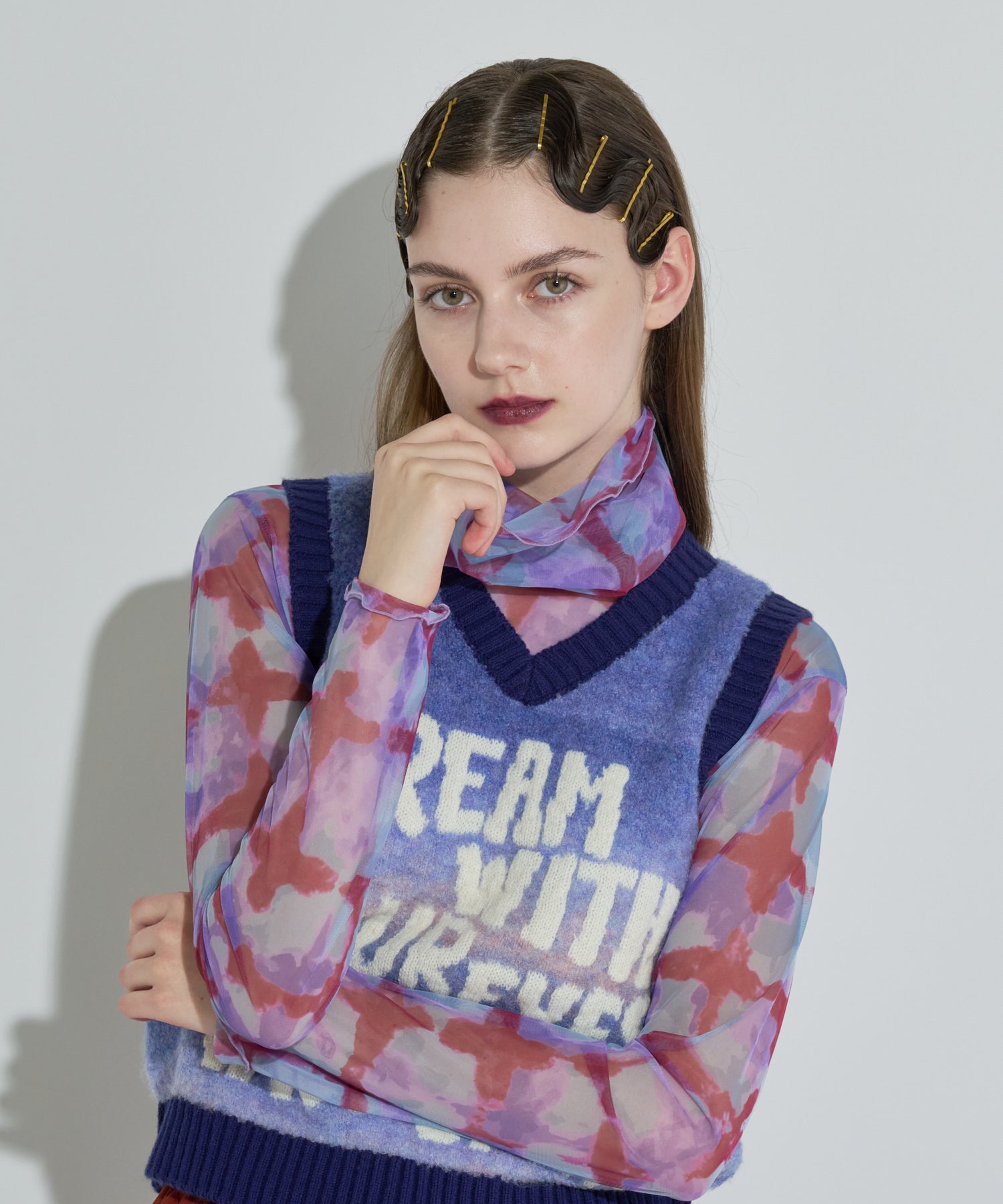 Annaページ ベーシックライトタートルネック – ANNA SUI NYC
